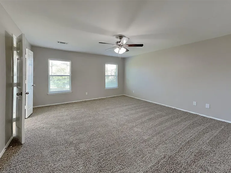 15610 Manorford Ct — Photo 6