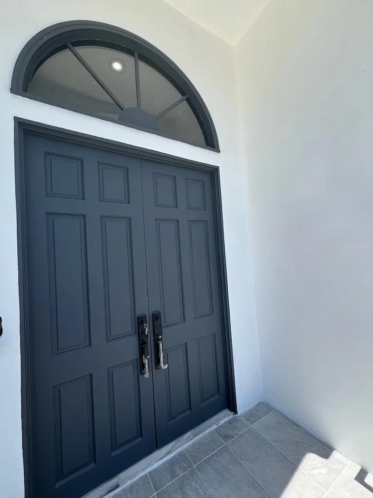 6 bed, 3118 sqft, $7,700 — Photo 2