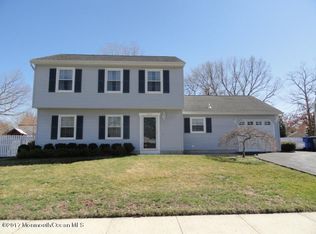 229 Smokerise Ln, Toms River, NJ 08755