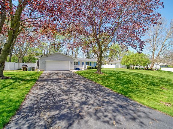 2nd image of 3130 Daggitt Dr