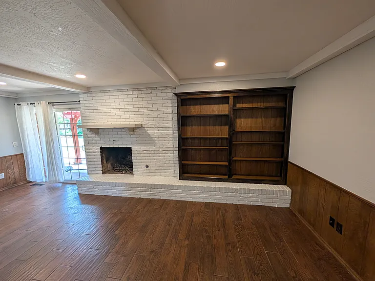 10133 Bromley Ct — Photo 17