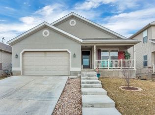 3669 E Royal Troon Dr, Eagle Mountain, UT 84005