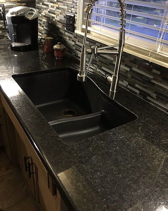 Silgranit smart divide sink