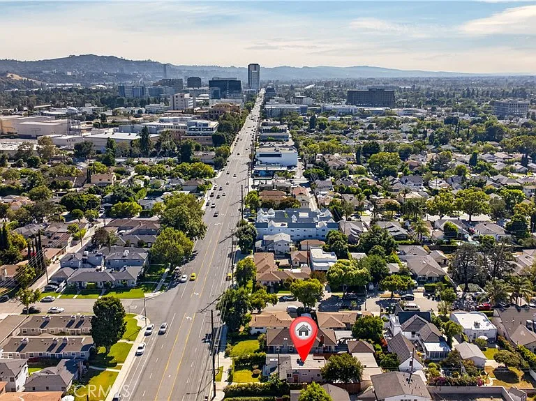 1713 W Alameda Ave — Photo 9