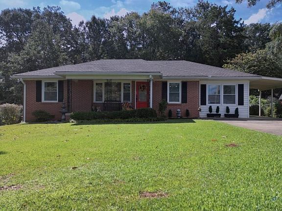 3rd image of 304 Mobley St