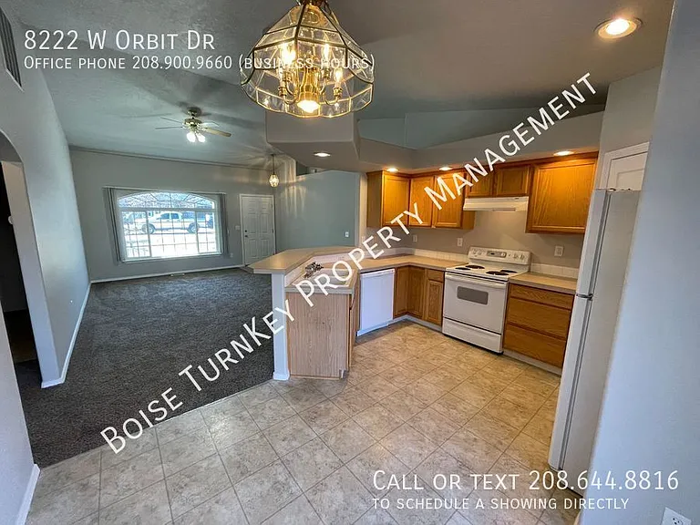8222 W Orbit Dr — Photo 5