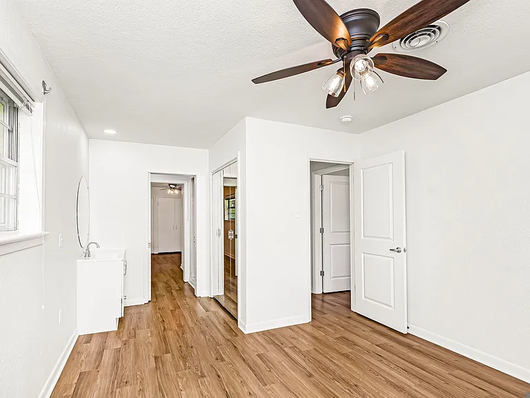 10180 Devonshire Dr — Photo 12