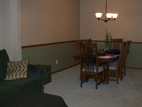 3rd image of 15588 Emerald Dr N Unit 5