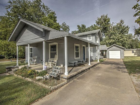 4th image of 914 N Dorothy Ave