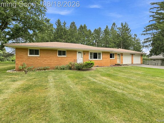 5th image of 25 E Oakwood Rd