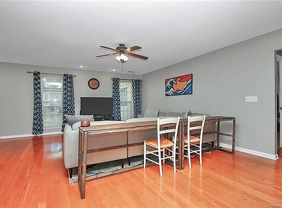 4th image of 12330 Autumn Blaze Dr #246