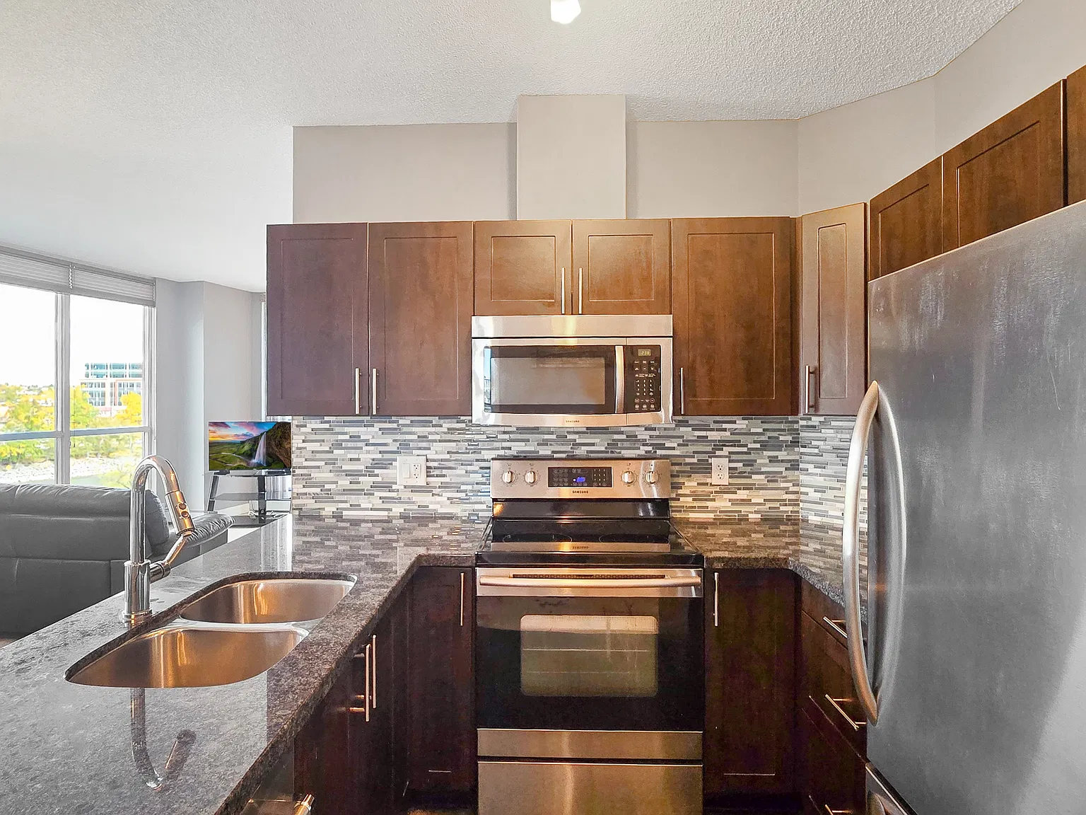 315 3 Street SE (Riverfront Pointe) - Unit 501, Calgary - Unit 501 — Photo 3