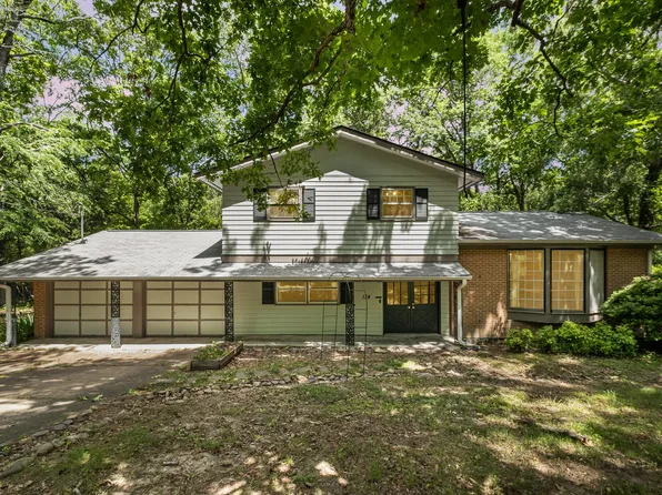 134 Chateau Rd, Durham, NC 27704