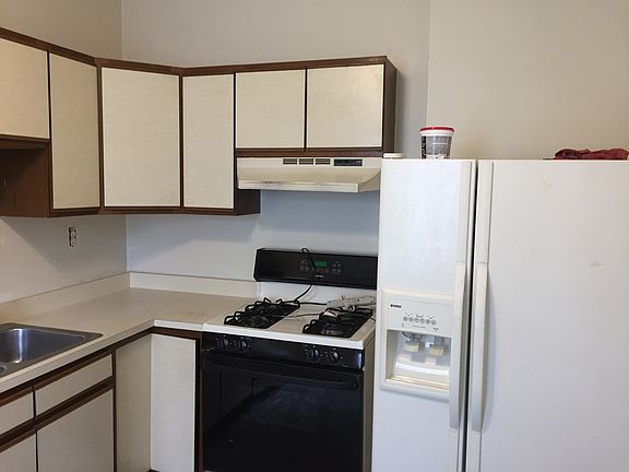 5th image of 3905 W Overlea Ave