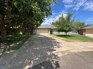 6902 Newlin Cir, Amarillo, TX 79109