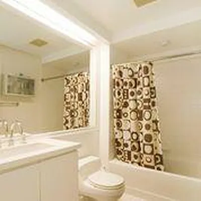 Sold by R New York | media 6
