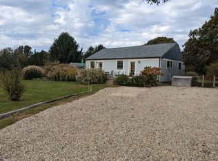 25 Carls Way, West Tisbury, MA 02575