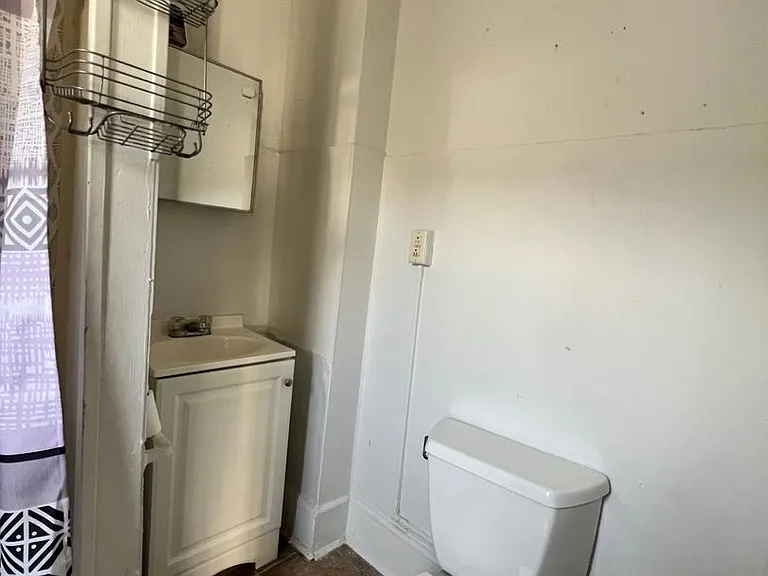728 Lance Pl — Photo 18