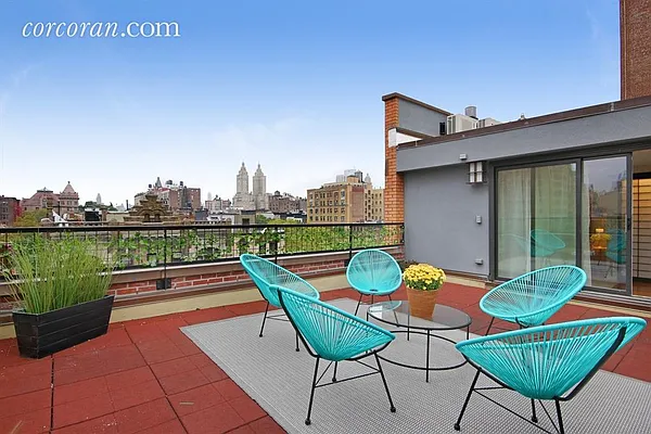 Sold by Corcoran | media 2