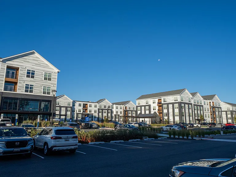 James Run Apartments — Photo 94