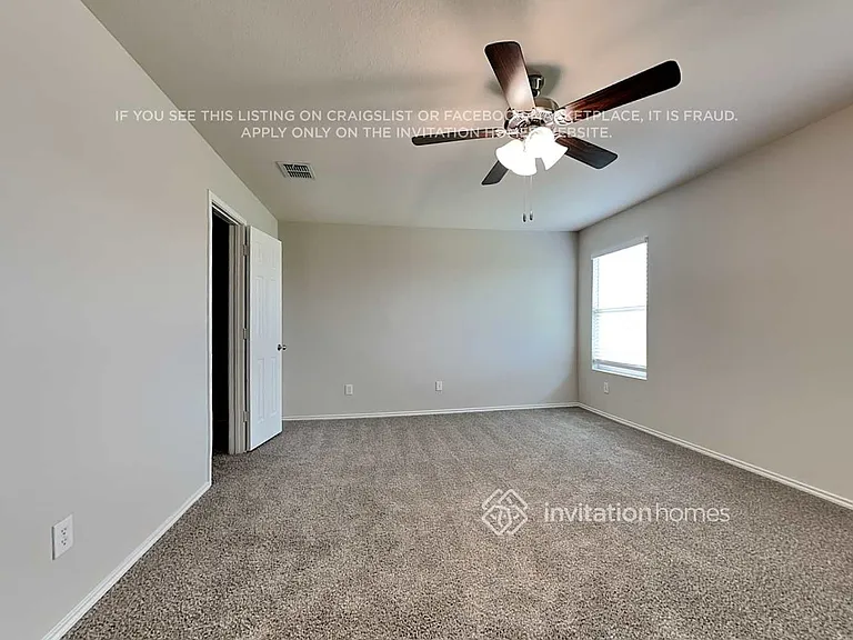1313 Cyprus Dr — Photo 9