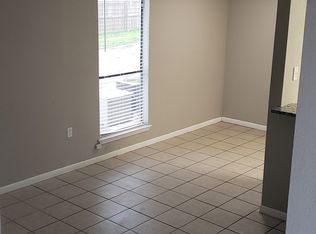19470 McDonald St #101, Lytle, TX 78052