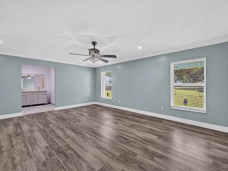 2101 SE Bisbee St — Photo 13