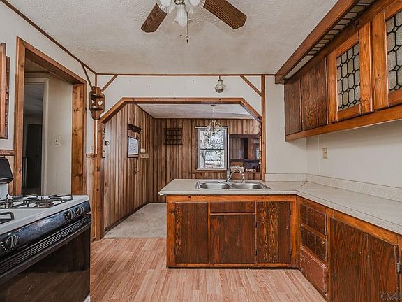 4th image of 133 Susanna Ct