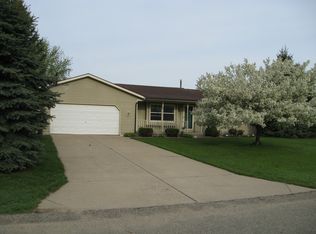 6857 Todd Ave, Jenison, MI 49428