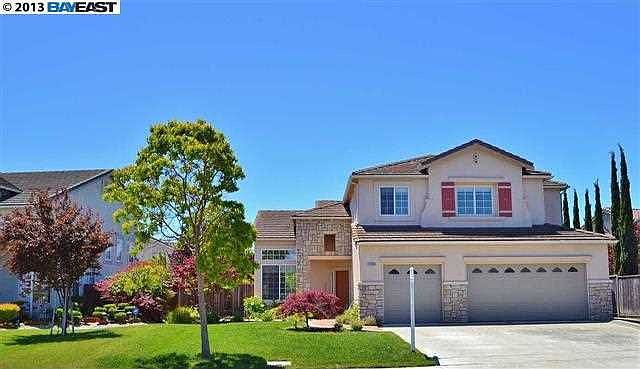 1st image of 32560 Carmel Way