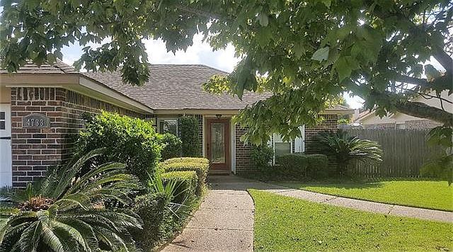 1st image of 4733 Red Oak Dr