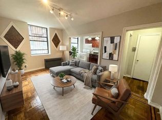 585 E 21st St #1Q, Brooklyn, NY 11226