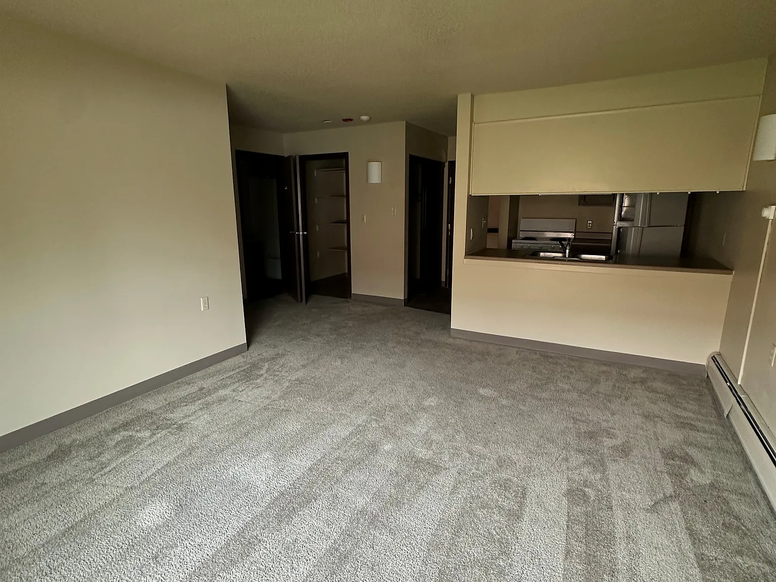 1 bed, $600 — Photo 2