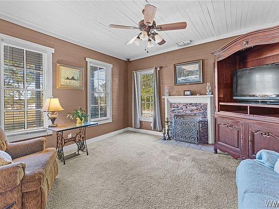 2nd image of 16518 Wesley Chapel Rd