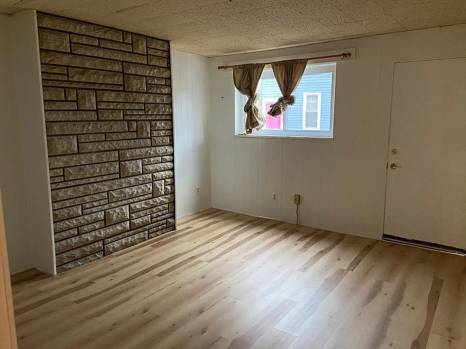 1st floor bedroom 1