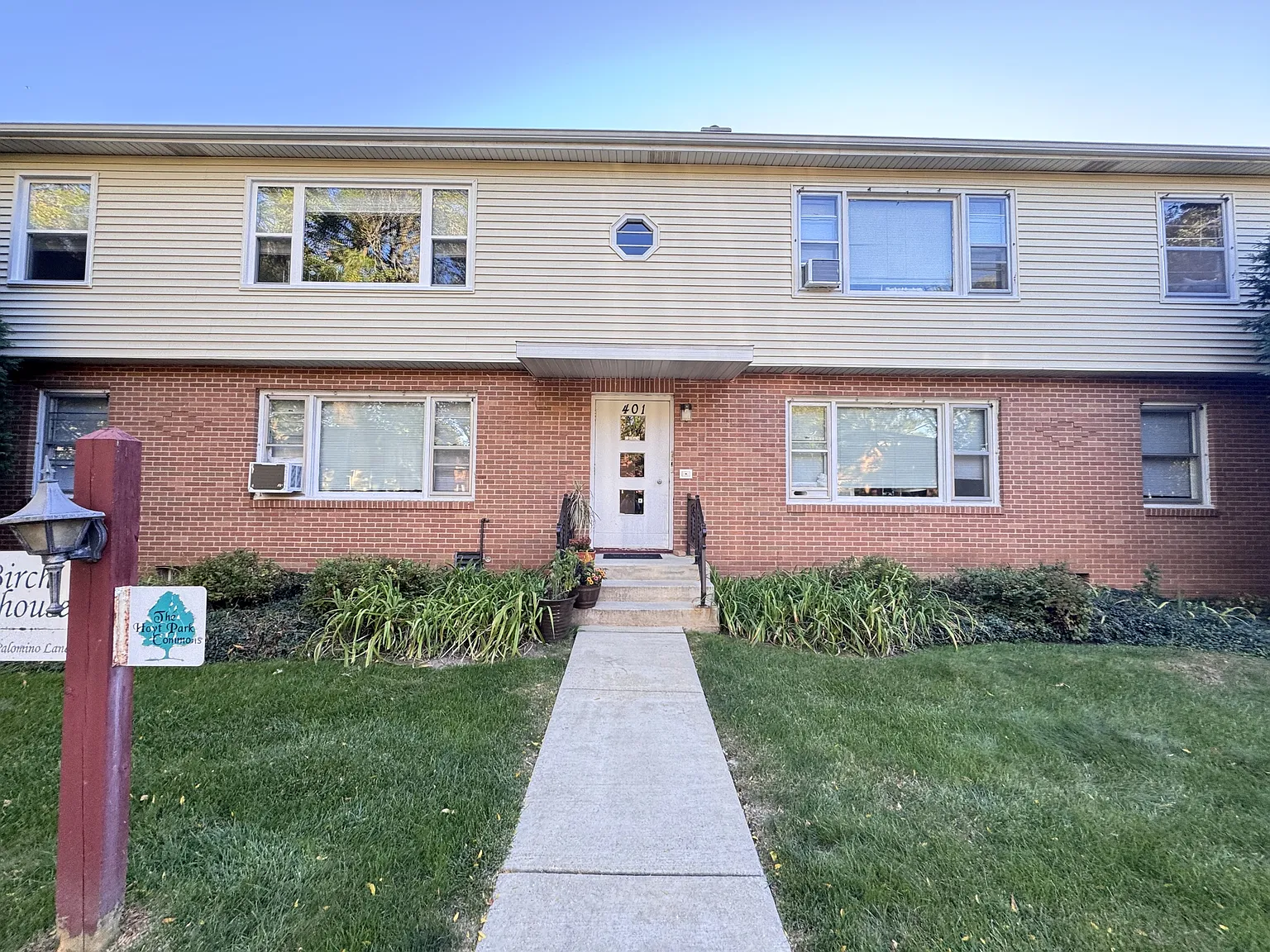 RM 401 Palomino Lane - Garage 6 — Photo 3