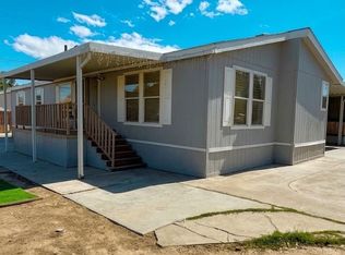 1671 Ruby Dr, Perris, CA 92571