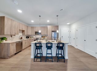 Piper, Norwalk, CT 06850