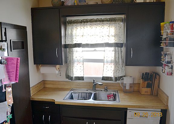 5th image of 557 W Orange Grove Ave