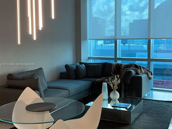 851 NE 1st Ave, Miami, FL