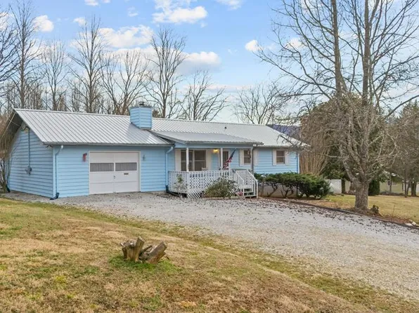 101 Quail Ridge Trl, Franklin, NC 28734