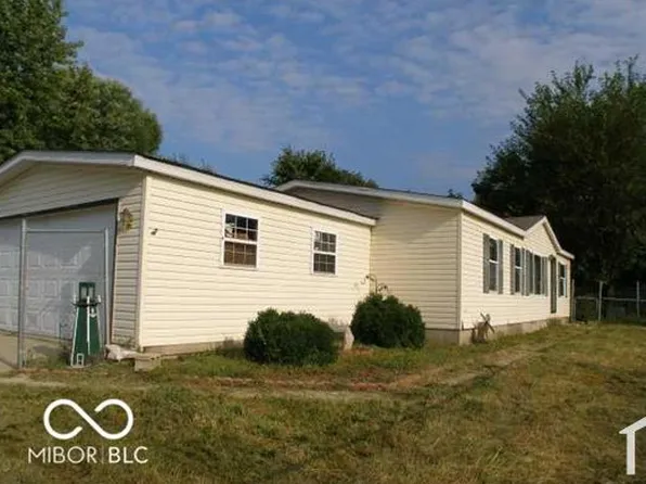 6404 Dardeb Rd, Indianapolis, IN 46241