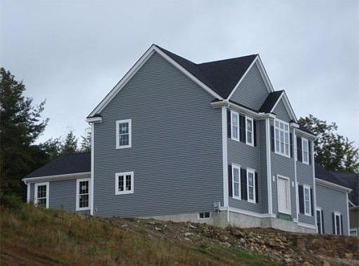 2nd image of 11 High Point Dr