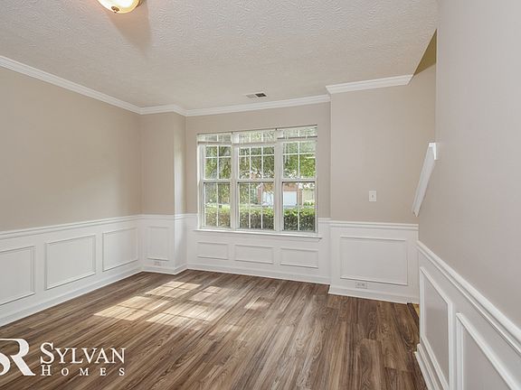 3rd image of 3058 Trotters Field Dr SW