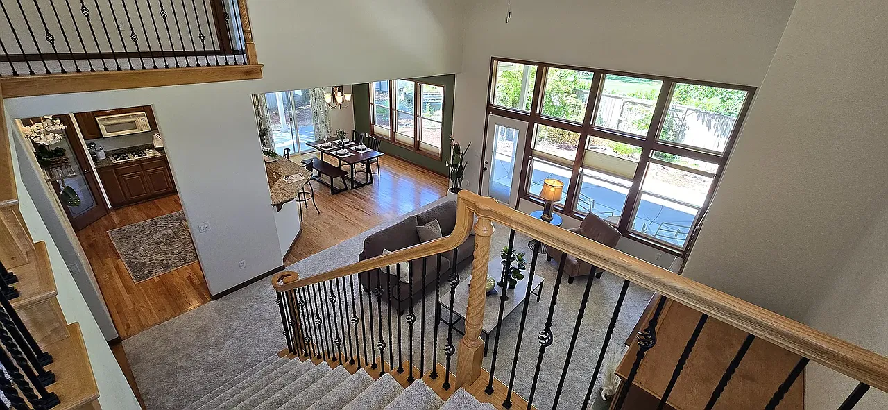 4 bed, 2334 sqft, $850 — Photo 2