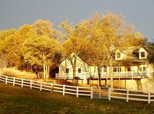 17525 Blum Rd, Grass Valley, CA 95945