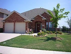 1st image of 2695 Waterway Dr