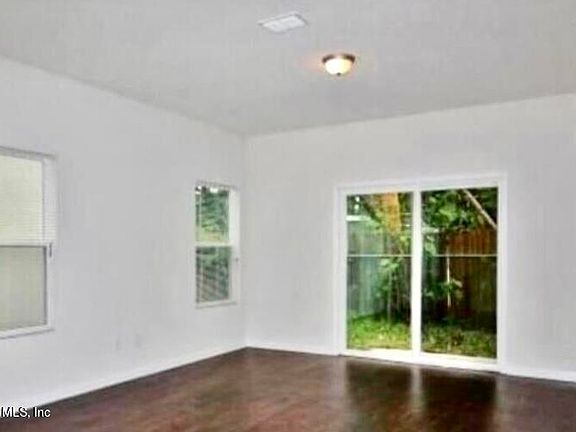 4th image of 8219 DANDY Avenue