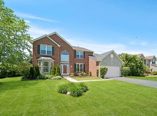 370 Tenby Way, Algonquin, IL 60102