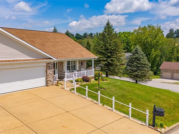 2nd image of 51989 White Pine Dr
